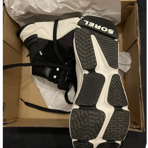 SOREL, Size 9 Women’s. Waterproof, brand new with box - Picture 2 of 5